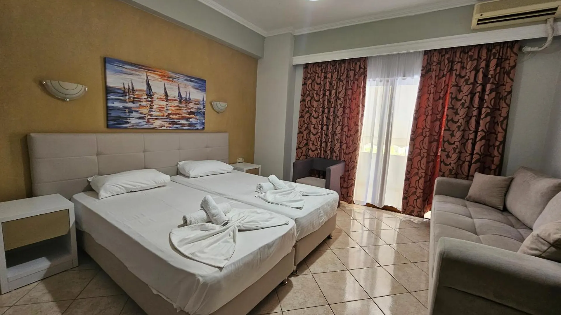 Hotel Pini Σαράντα