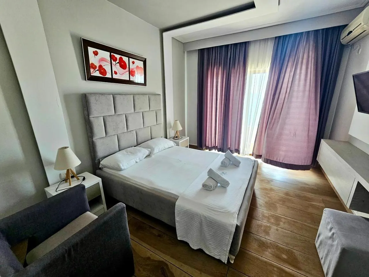 Hotel Pini Sarandë