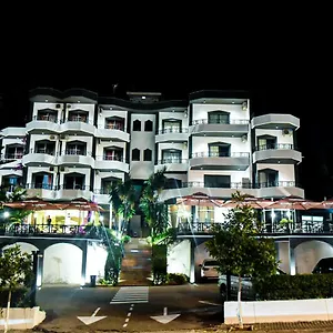 Prive **** Σαράντα