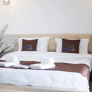 Relax Mea *** Σαράντα